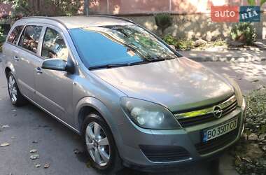 Універсал Opel Astra 2005 в Тернополі