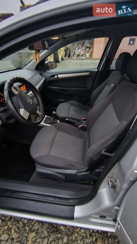 Универсал Opel Astra 2007 в Виноградове фото 9 Универсал Opel Astra 2007 в Виноградове