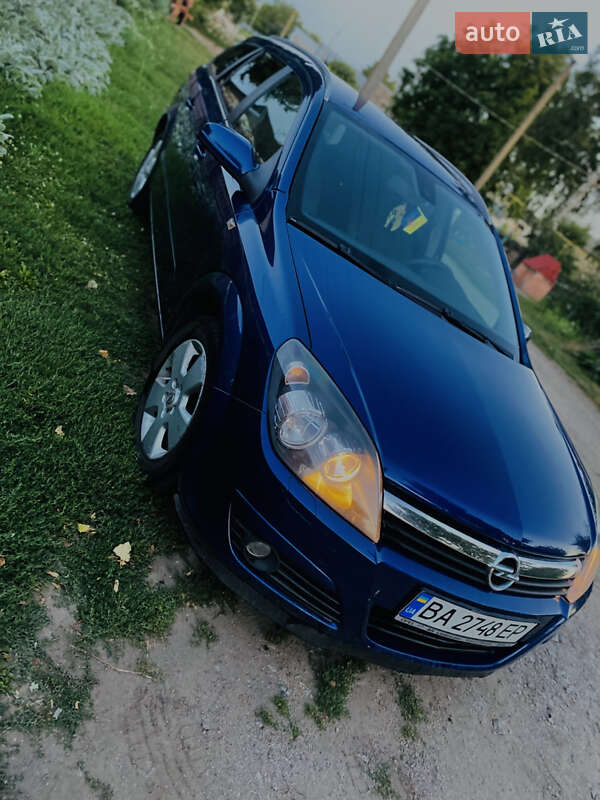Opel Astra 2004