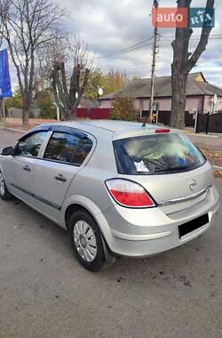 Хетчбек Opel Astra 2008 в Первомайську