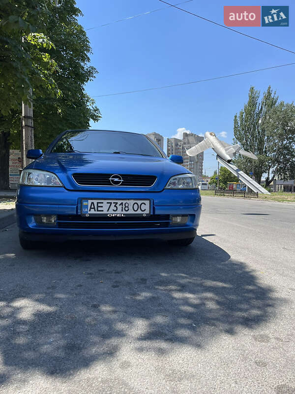 Хэтчбек Opel Astra 1999 в Никополе