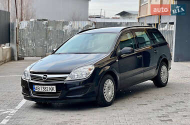 Універсал Opel Astra 2009 в Вінниці