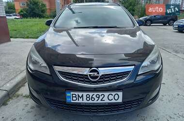 Універсал Opel Astra 2012 в Сумах