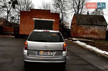 Універсал Opel Astra 2009 в Лубнах