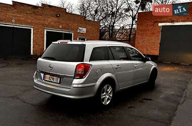 Універсал Opel Astra 2009 в Лубнах