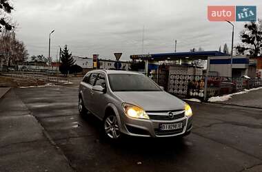 Універсал Opel Astra 2009 в Лубнах