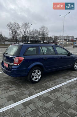 Универсал Opel Astra 2008 в 