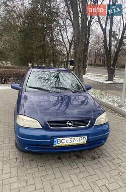 Хетчбек Opel Astra 2003 в Козині