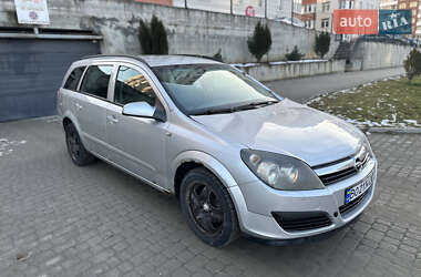 Універсал Opel Astra 2006 в Тернополі