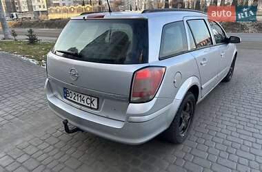 Універсал Opel Astra 2006 в Тернополі