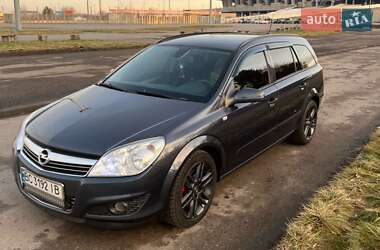 Універсал Opel Astra 2007 в Львові