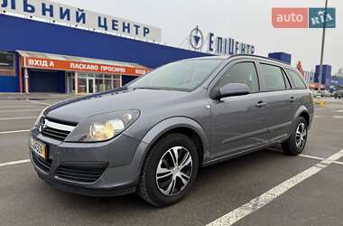 Універсал Opel Astra 2006 в Кам'янець-Подільському