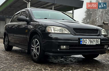 Седан Opel Astra 2007 в Зборові