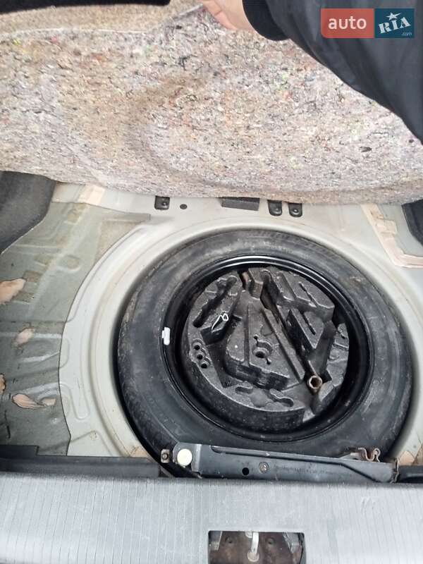 Хэтчбек Opel Astra 2006 в Ровно