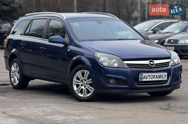 Універсал Opel Astra 2009 в Києві