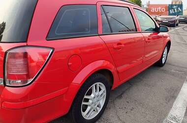 Универсал Opel Astra 2005 в 