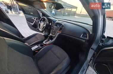 Универсал Opel Astra 2011 в Яворове