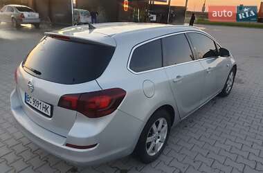 Универсал Opel Astra 2011 в Яворове