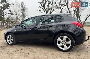 Хетчбек Opel Astra 2010 в Полтаві