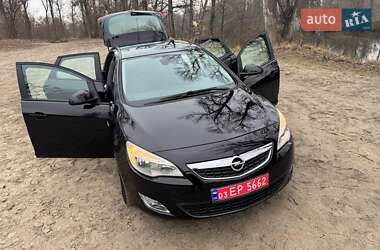 Хетчбек Opel Astra 2010 в Полтаві