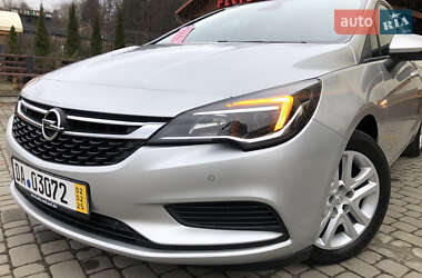 Універсал Opel Astra 2017 в Трускавці