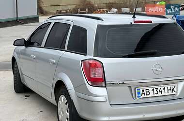 Універсал Opel Astra 2009 в Вінниці