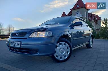 Седан Opel Astra 2007 в Перегинском