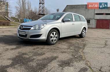 Универсал Opel Astra 2009 в 