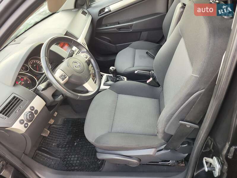 Універсал Opel Astra 2007 в Долині