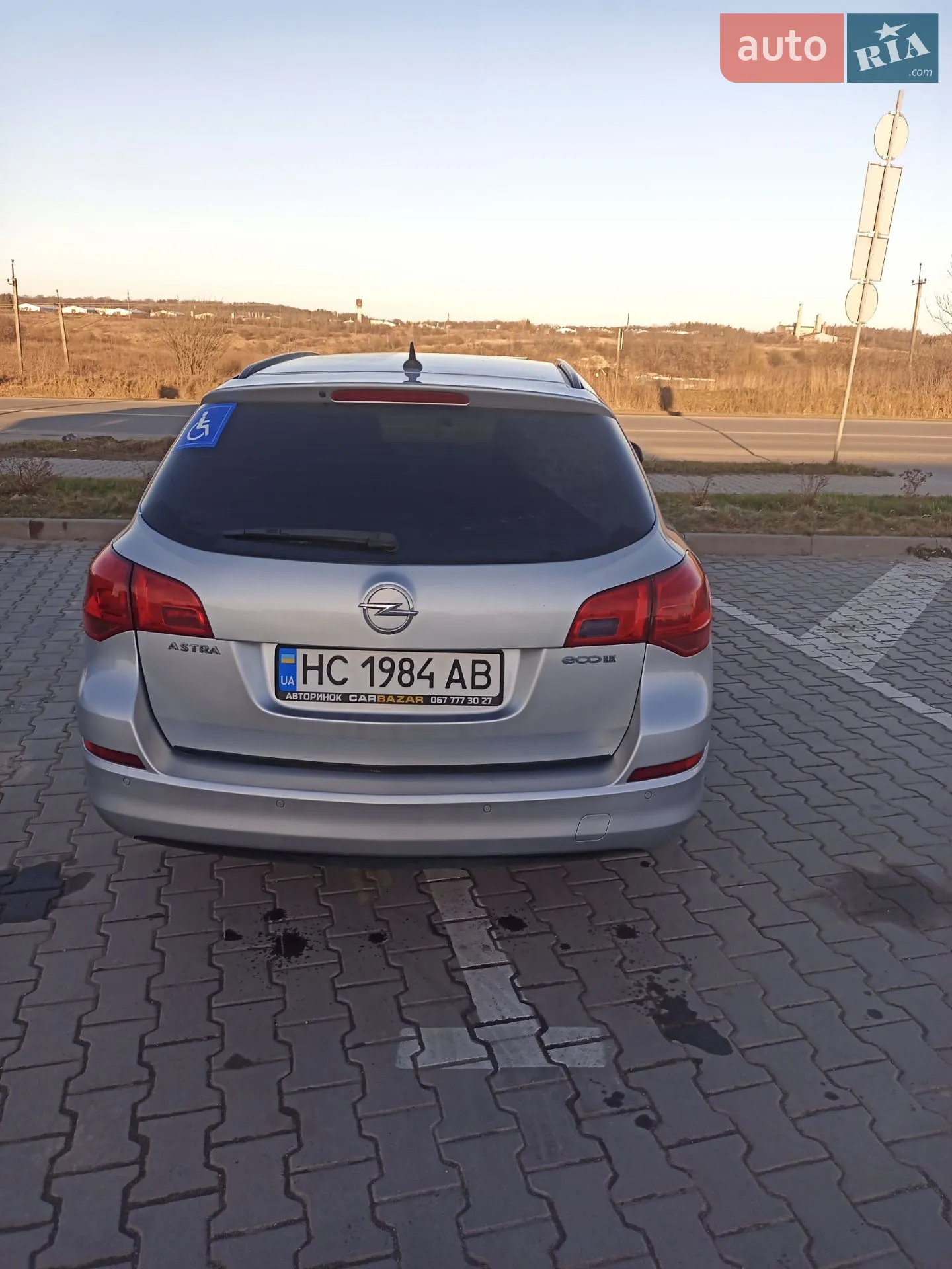 2011 Opel Astra - мініатюра 3