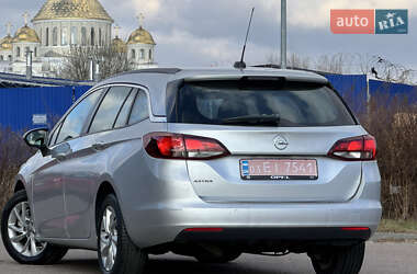 Универсал Opel Astra 2019 в Дрогобыче