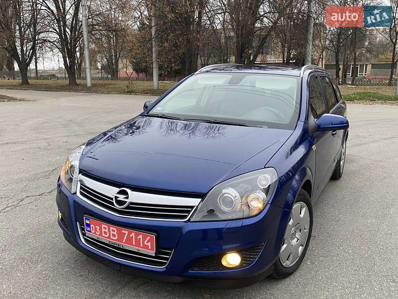 Універсал Opel Astra 2007 в Полтаві