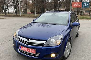 Універсал Opel Astra 2007 в Полтаві