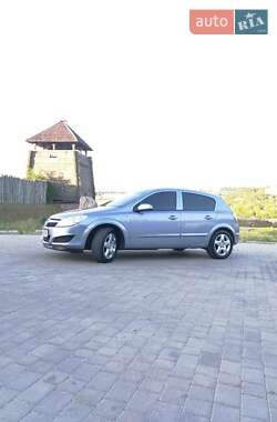 Хэтчбек Opel Astra 2008 в Запорожье