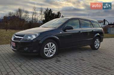 Універсал Opel Astra 2009 в Києві