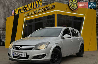 Хетчбек Opel Astra 2010 в Києві