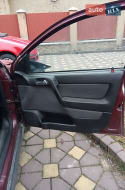 Седан Opel Astra 2008 в Виноградове