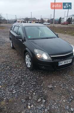 Універсал Opel Astra 2005 в Рожище