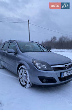 Універсал Opel Astra 2006 в Лебедині