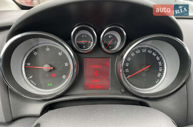 Универсал Opel Astra 2011 в 