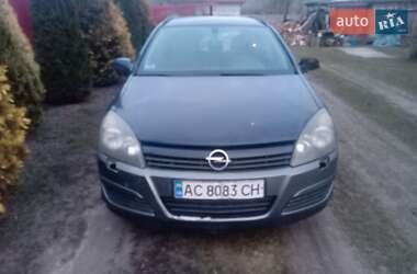 Універсал Opel Astra 2005 в Луцьку