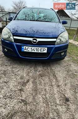 Универсал Opel Astra 2005 в 