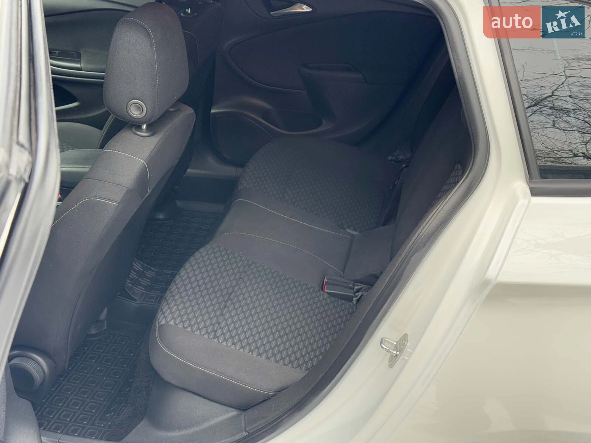 2020 Opel Astra - мініатюра 12
