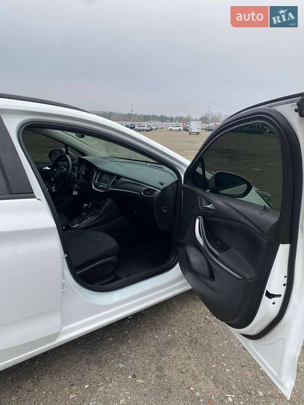 Универсал Opel Astra 2020 в Киеве