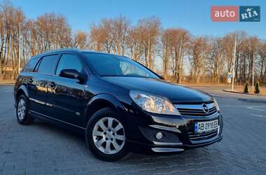 Універсал Opel Astra 2009 в Вінниці