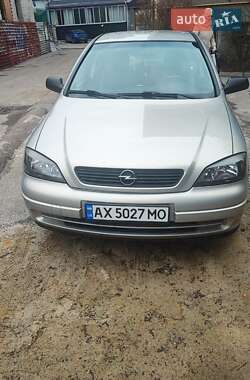 Седан Opel Astra 2006 в Харкові