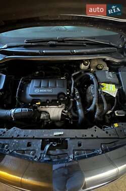 Универсал Opel Astra 2012 в Ивано-Франковске фото 9 Универсал Opel Astra 2012 в Ивано-Франковске