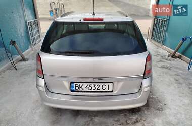Универсал Opel Astra 2008 в 