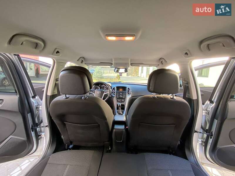Универсал Opel Astra 2014 в Львове фото 16 Универсал Opel Astra 2014 в Львове