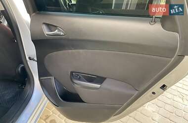 Универсал Opel Astra 2014 в 